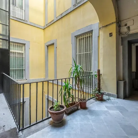 Pause Apartment *